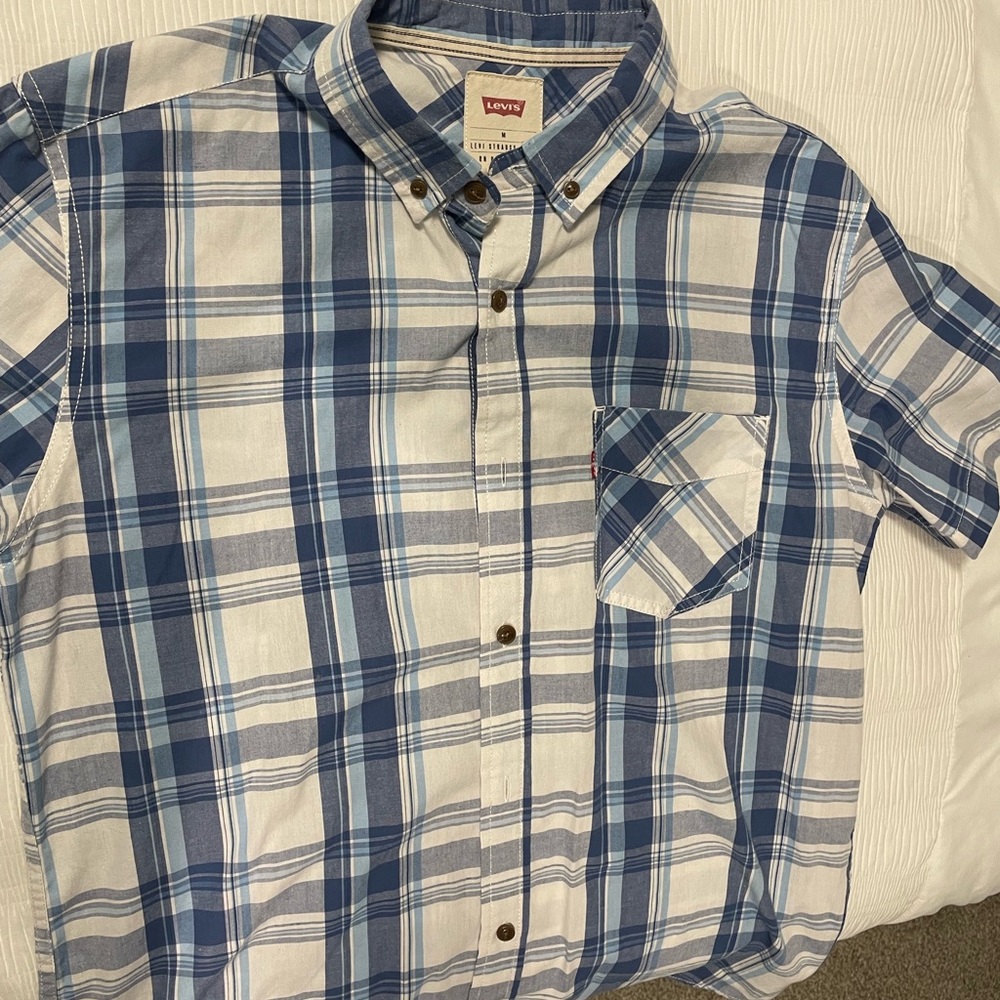Levis